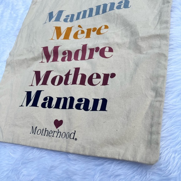 Motherhood Maternity Tote - Picture 2 of 6